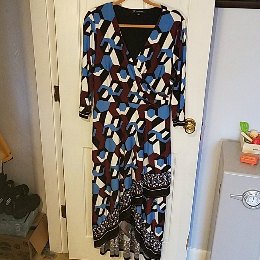 INC V neck dress hexagon dress